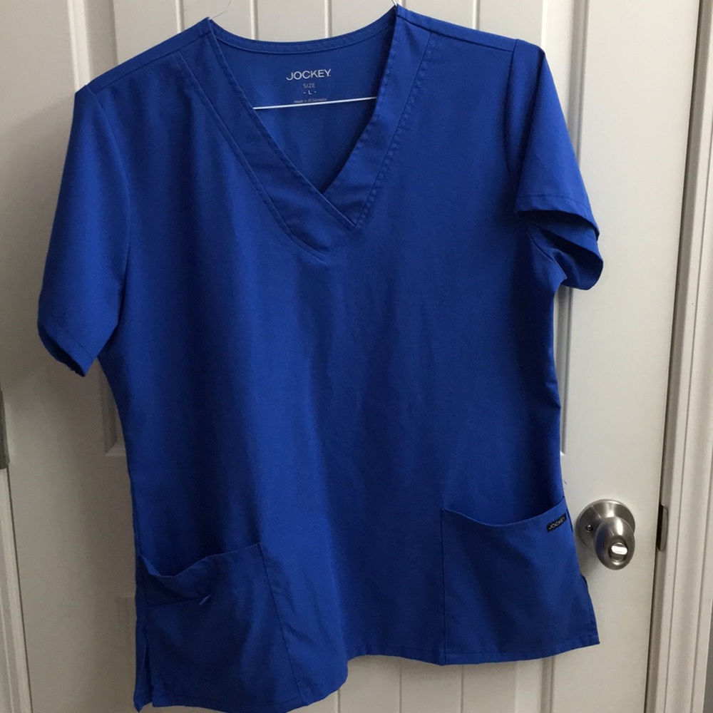 Scrub top